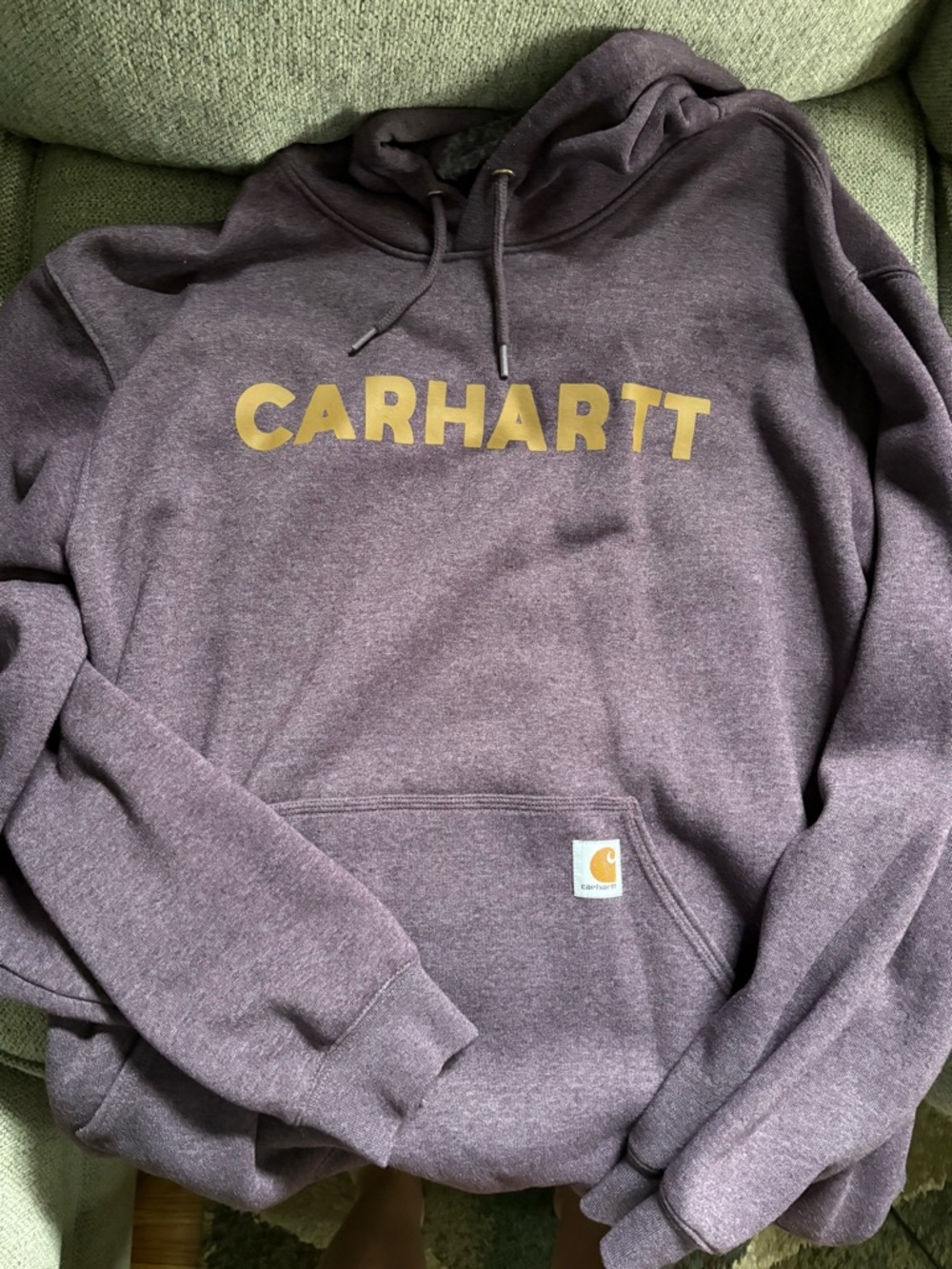 Men’s loose fit Carhartt hoodie